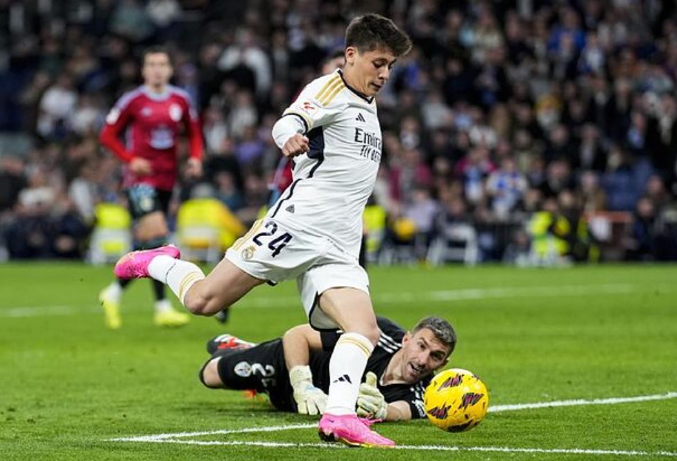 爱游戏tv-萨拉戈萨惨败，皇家贝蒂斯零封格拉纳达的简单介绍