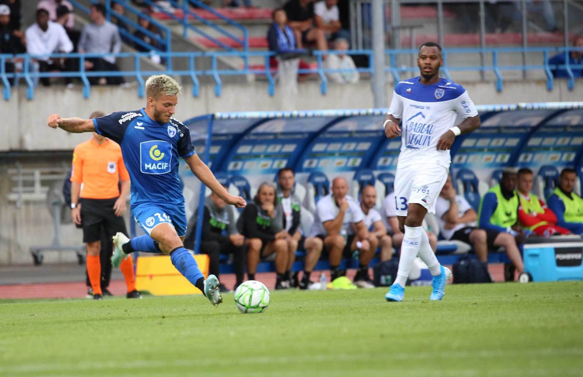 爱游戏入口-摩纳哥主场连胜，稳固法甲联赛榜首位置的简单介绍