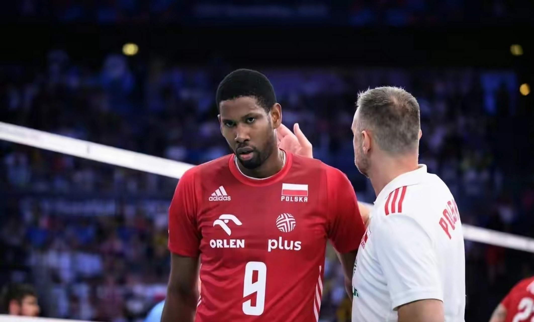 爱游戏入口-包含波兰逆袭斯洛文尼亚，锁定小组第一的词条