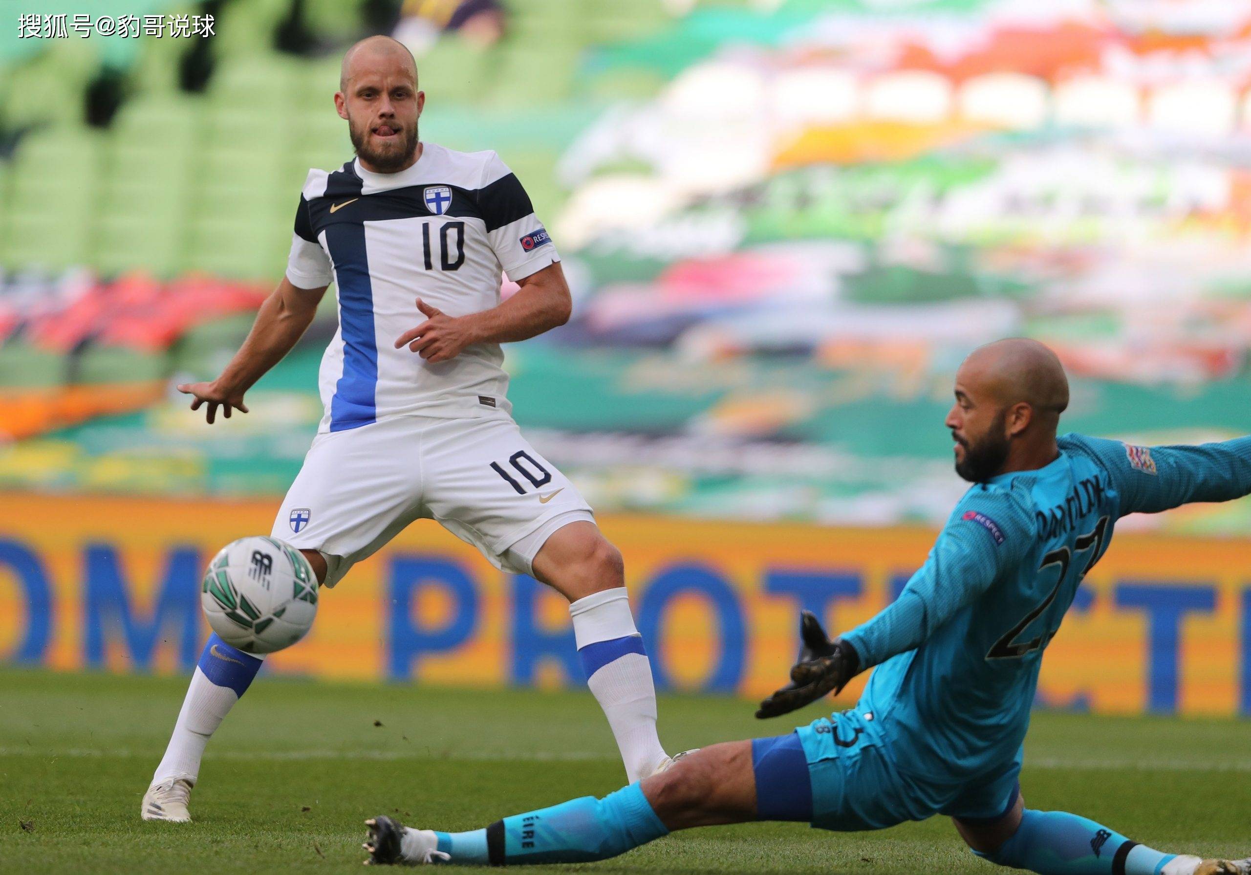 芬兰队小胜保加利亚，意外挺进淘汰赛