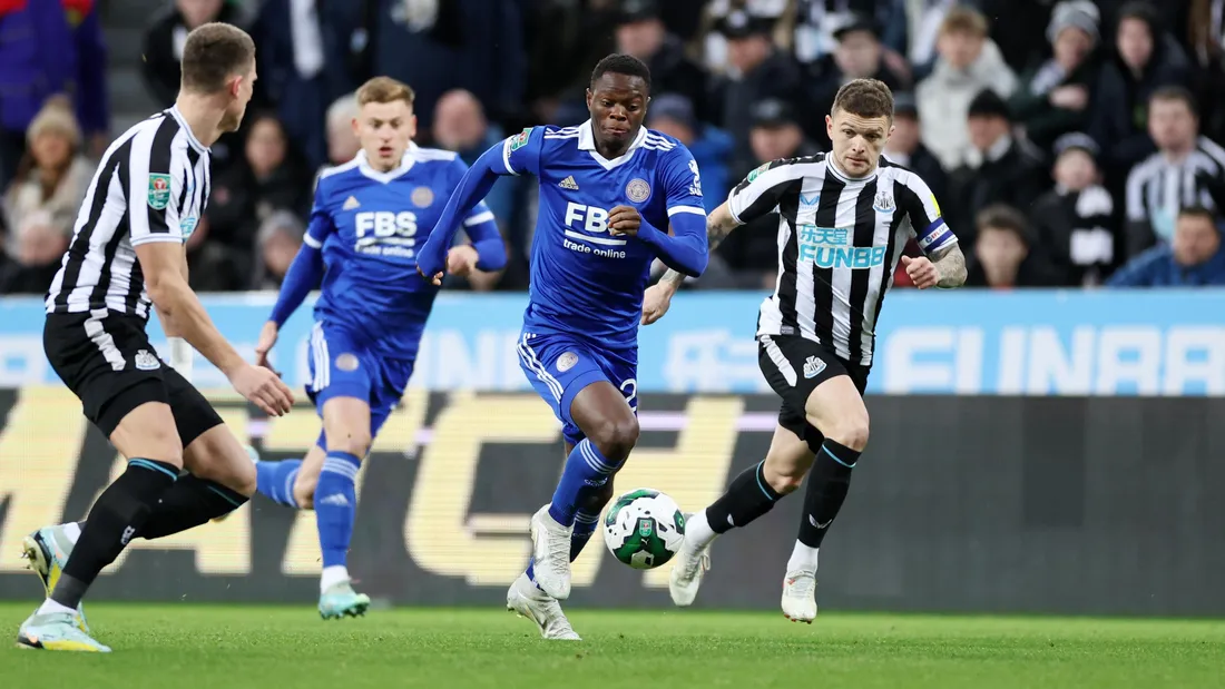 爱游戏-欧洲足球赛事呈现精彩一幕，球队实力对比