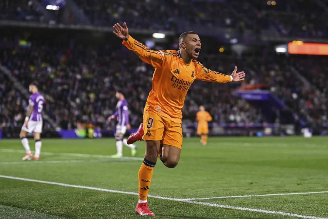 爱游戏娱乐-包含姆巴佩上演帽子戏法，巴黎大胜尼斯的词条