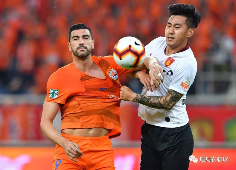 爱游戏官方-关于山东鲁能力克重庆斯威，保住中超榜首位置的信息