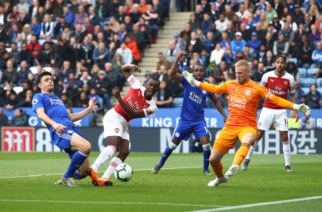 包含热那亚主场-逼平那不勒斯，表现出色的词条