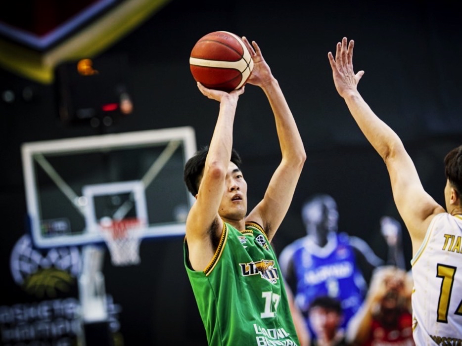 爱游戏-包含篮球亚冠争霸：亚洲球队争夺最高荣誉展现实力的词条