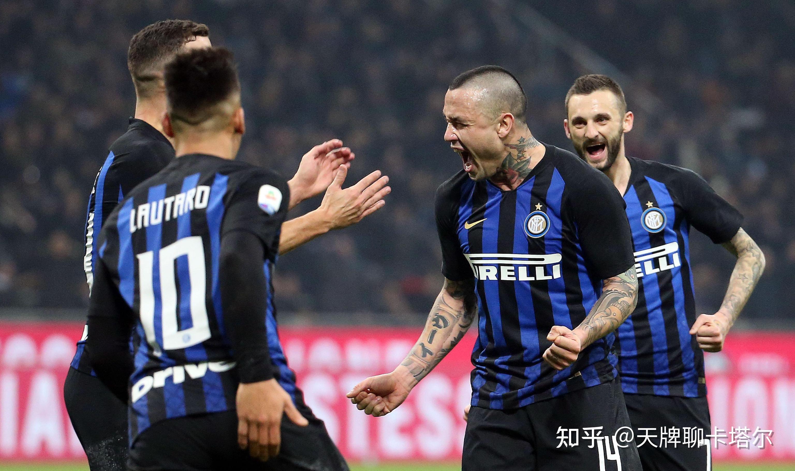 爱游戏在线-意甲争霸战持续升温，AC米兰面对那不勒斯试金石