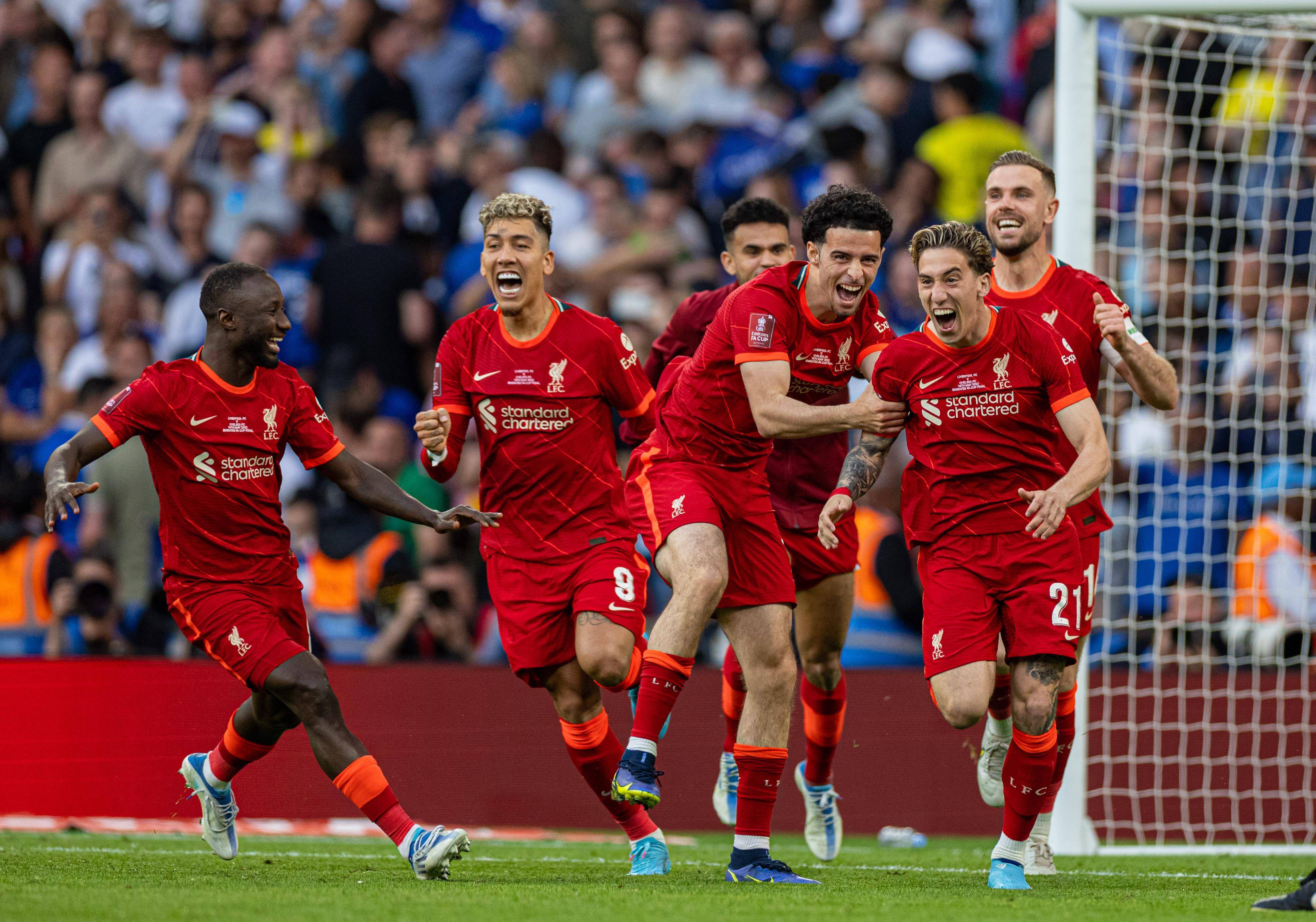 爱游戏官网-关于利物浦大胜对手，冠军气息浓厚的信息