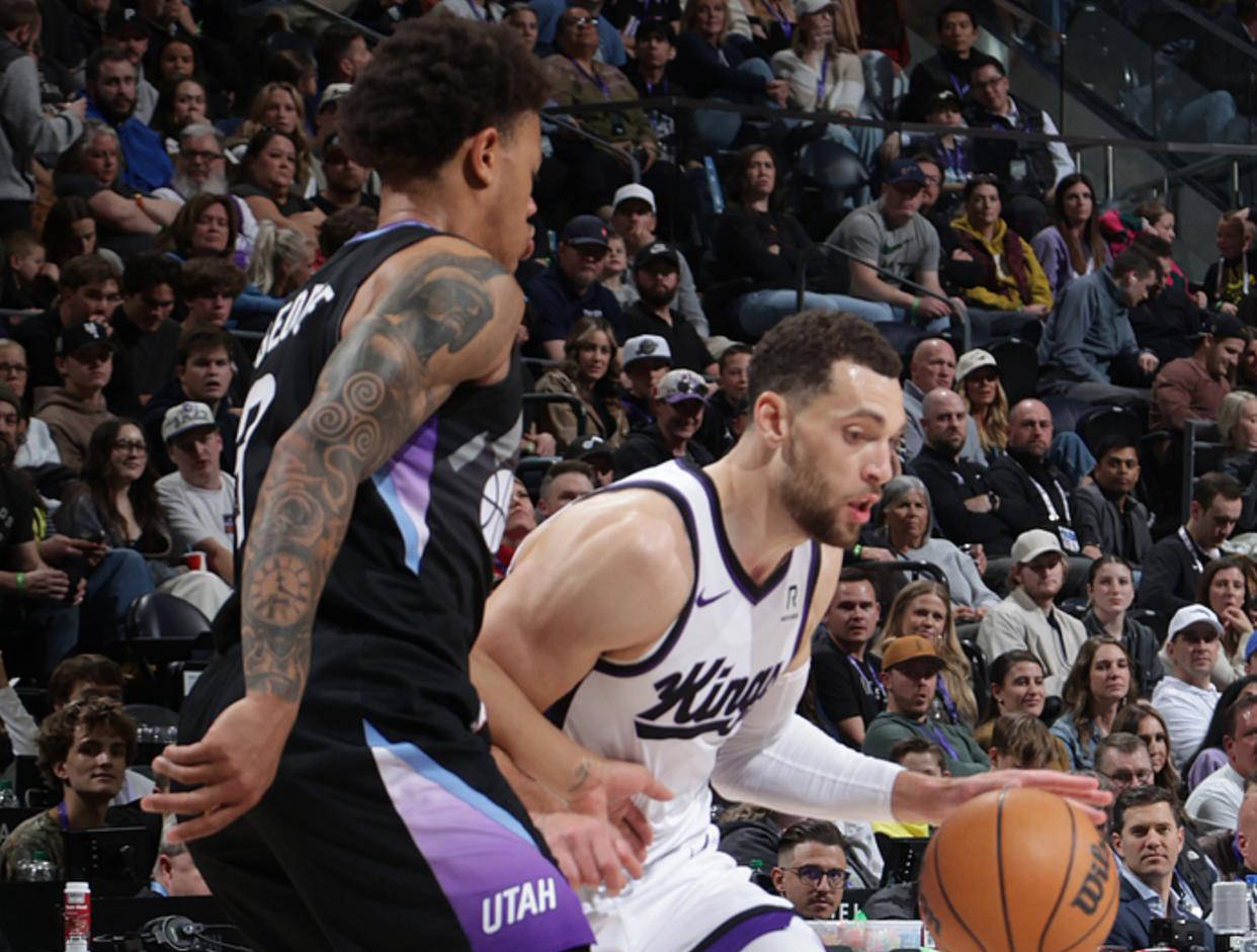 关于快船绝杀火箭晋级总决赛，火箭遭遇两连败的信息