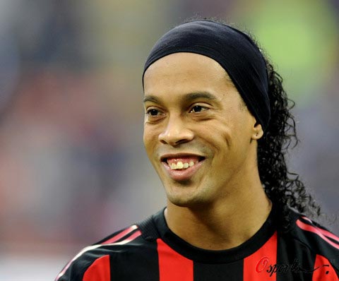 包含切沃主场惜败，备战下一场的词条