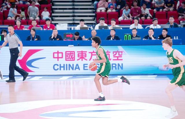 亚洲篮球明星与明日之星对决