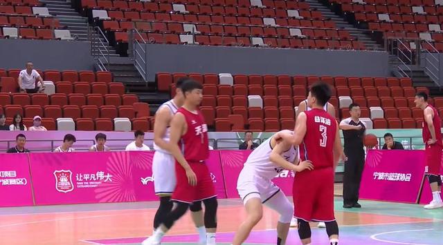 青海男篮力克天津，连续两胜