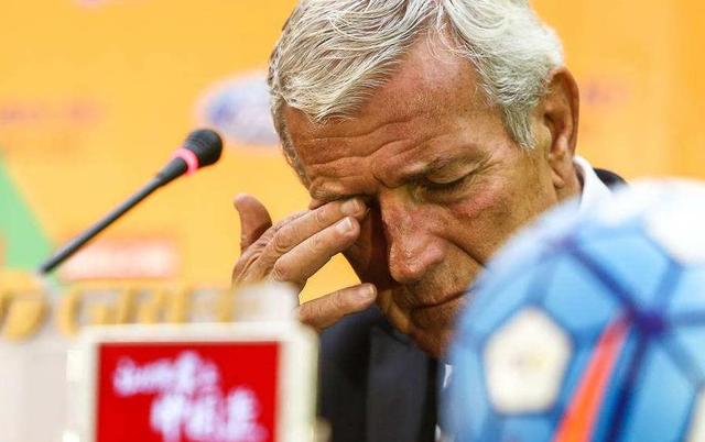 球队前途一片光明，新帅调教展现耐心改造