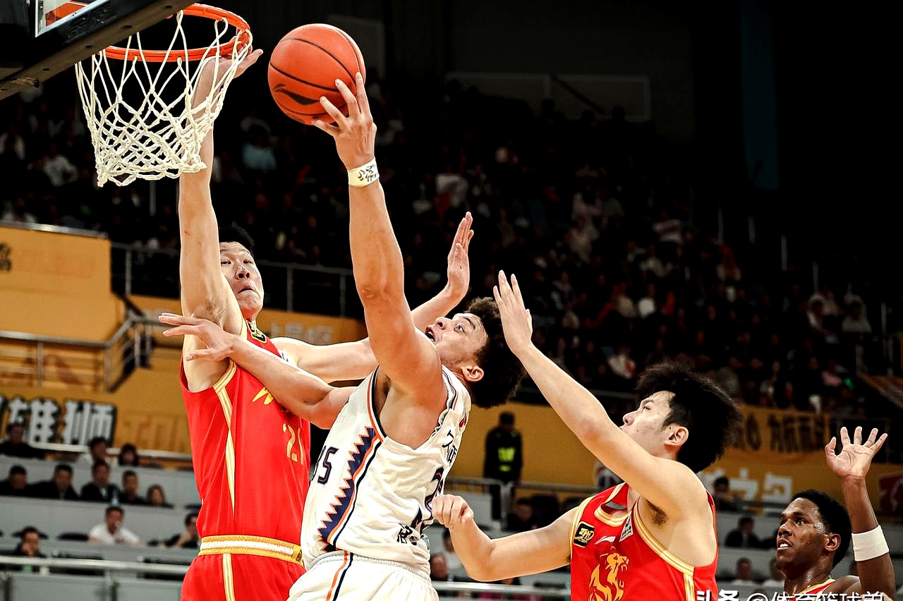 爱游戏tv-因伤缺席重要比赛，球队补位需加强