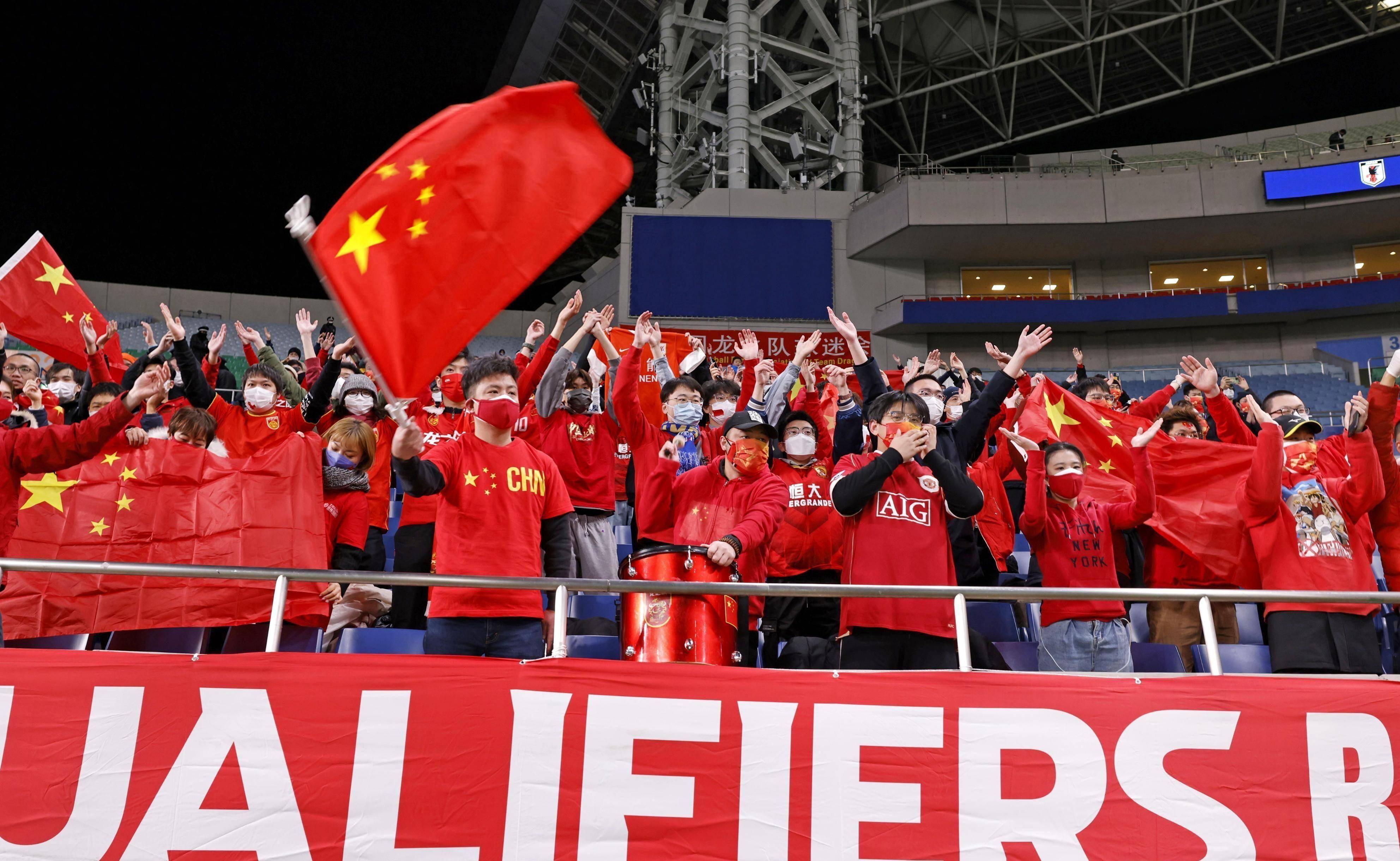 爱游戏入口-包含欧洲杯胜利者受邀东南亚游，球队备战迎战节日友谊赛的词条