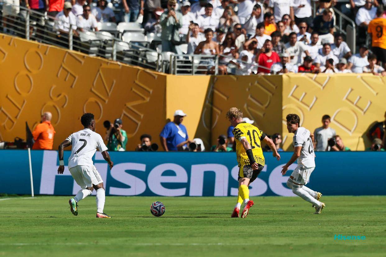 多特蒙德取得一场令人振奋的比赛胜利