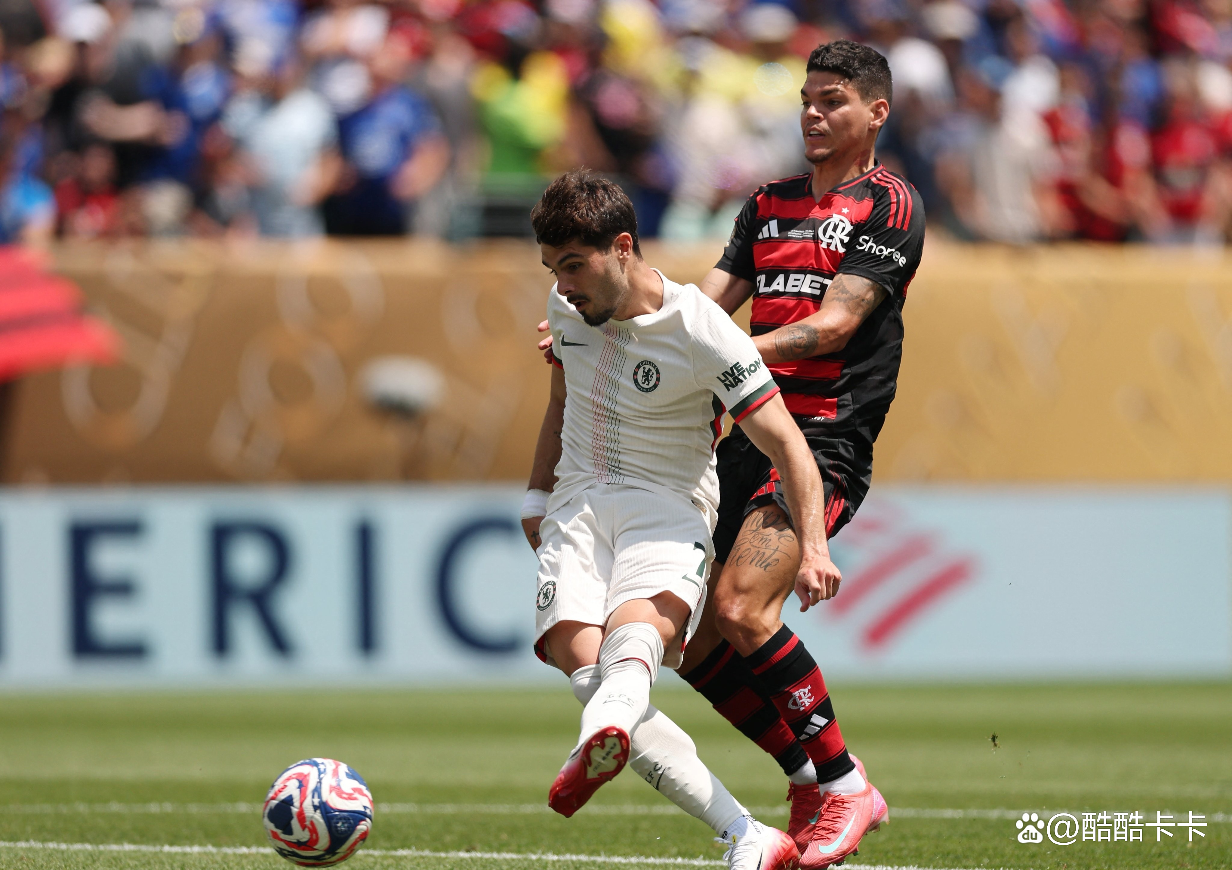 爱游戏下载-关于弗拉门戈队球员发挥出色，球队取得连胜的信息