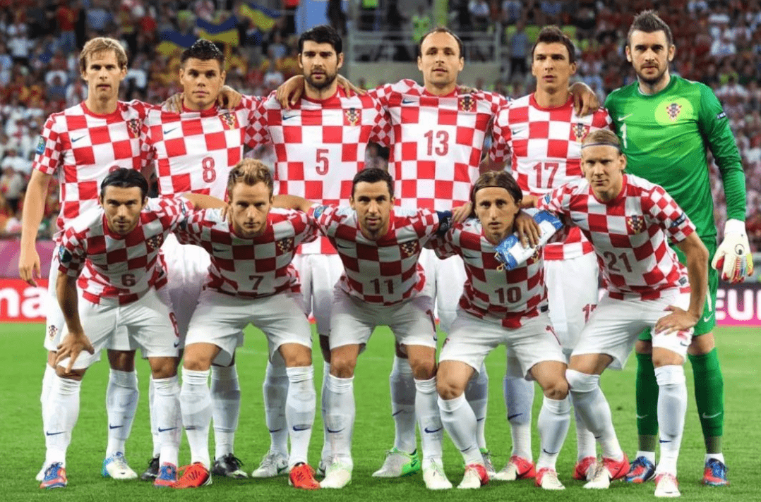 爱游戏官方-斯洛伐克队不敌克罗地亚遗憾出局