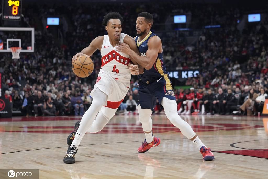 雄鹿击败猛龙阿伦关键绝杀