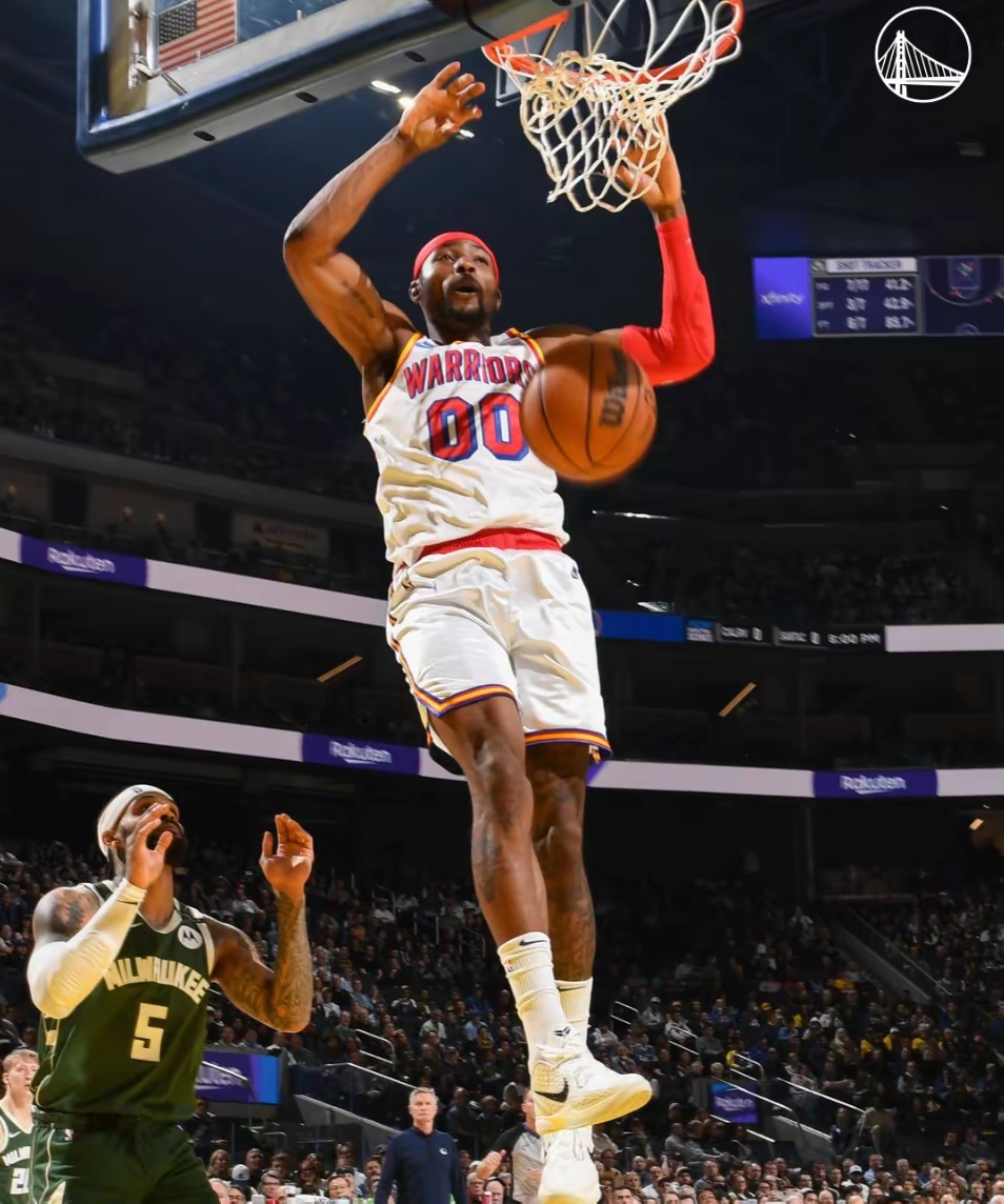 爱游戏tv-勇士不敌雄鹿，库克22分枉然