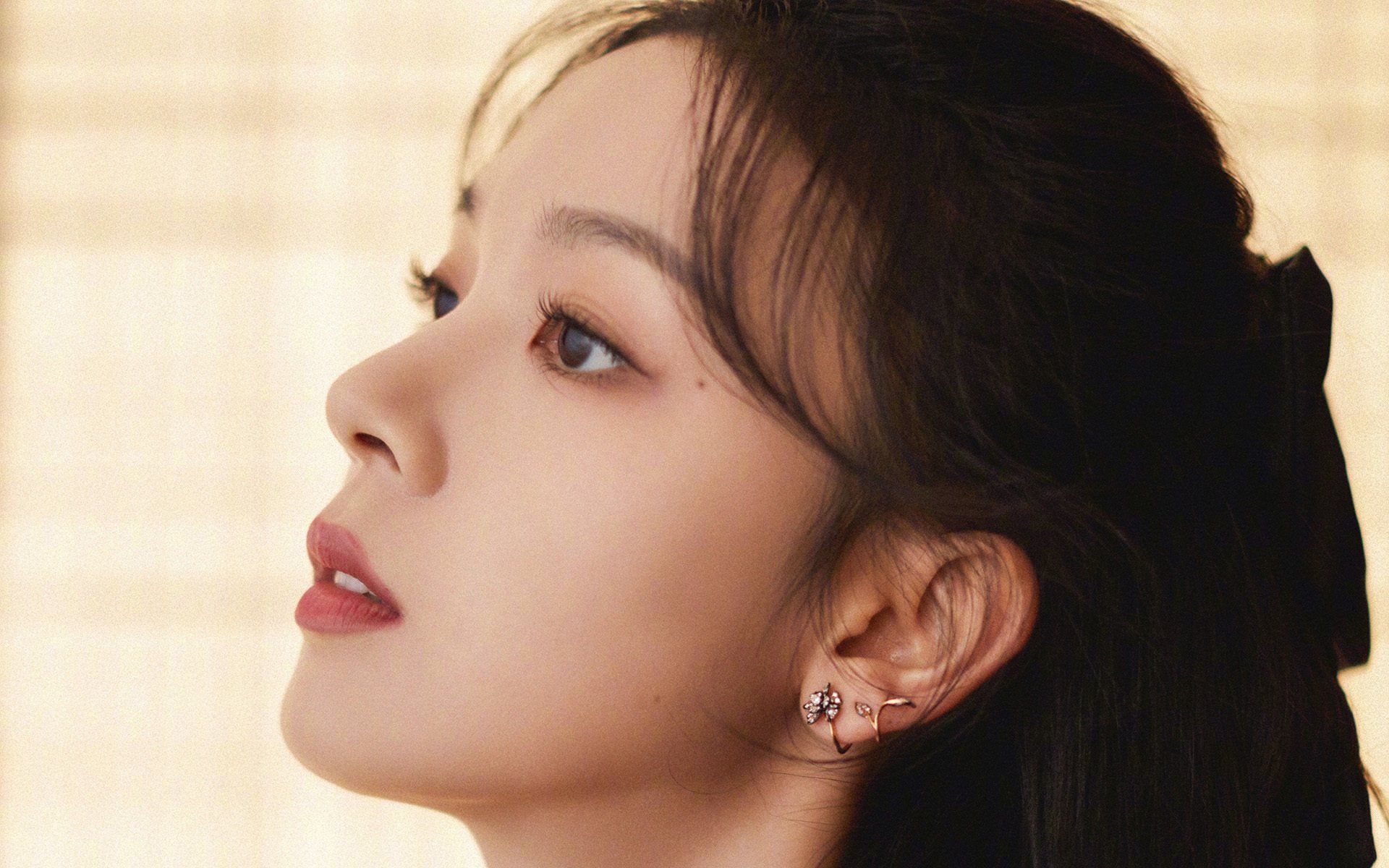 爱游戏娱乐-绿茵场的双重奏，穆勒改写传奇，牙买加点燃加勒比风暴