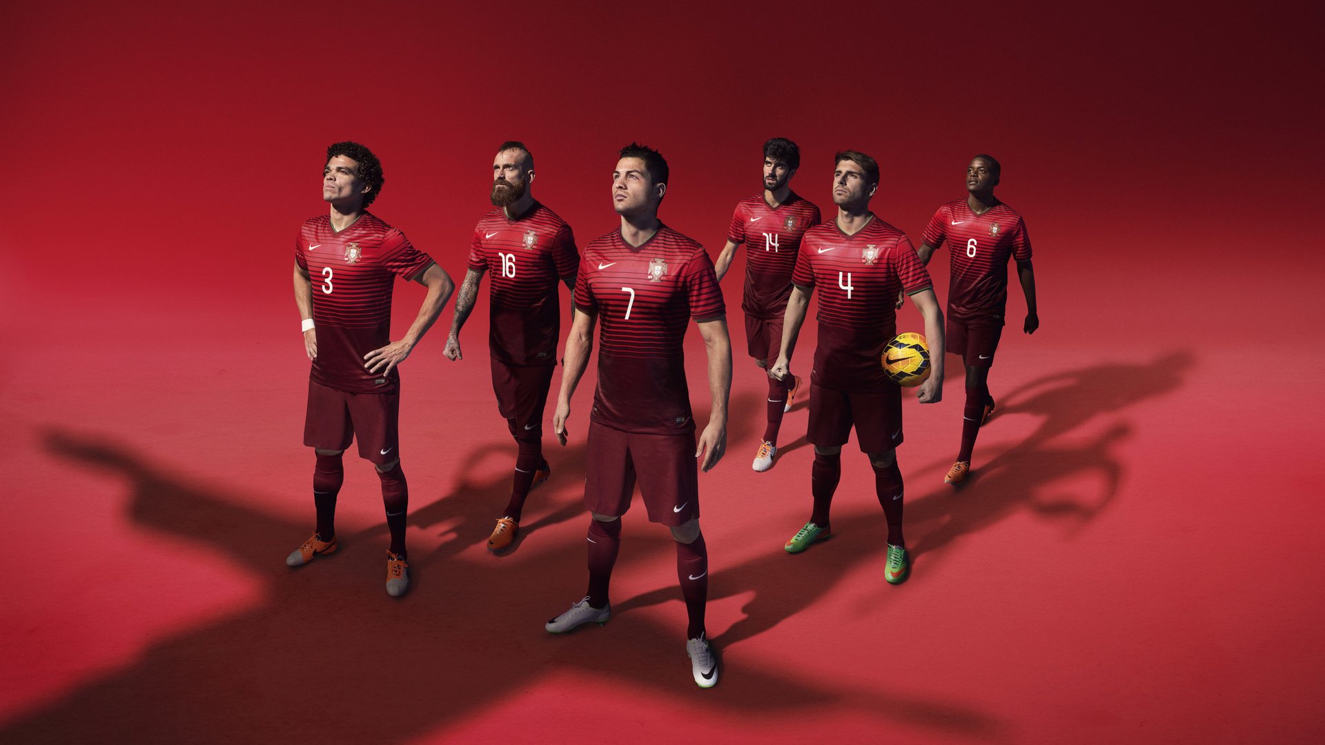 黄蜂蛰醒巨人，当草根逆袭成为国家德比的最佳注脚