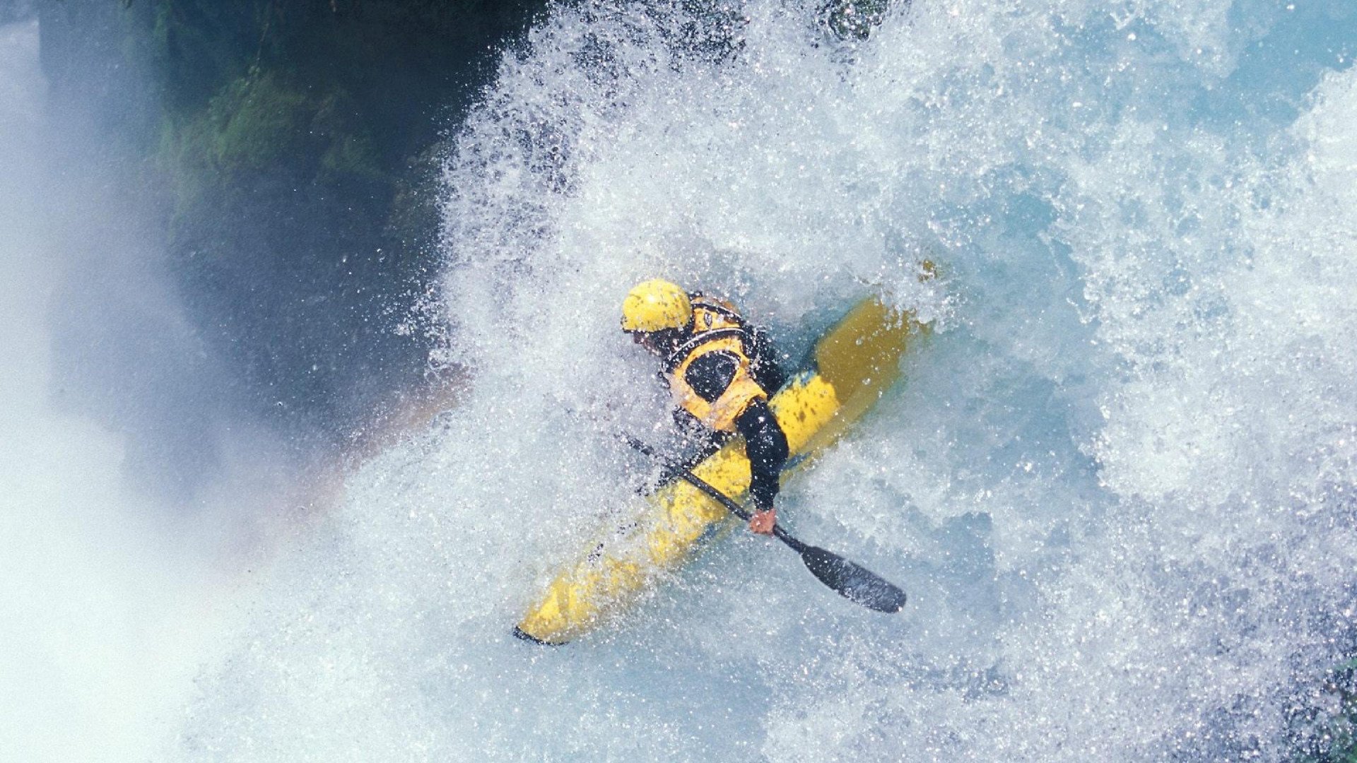 爱游戏APP-当猛龙穿上快船球衣，爱德华兹的暴力美学撕裂换防伪命题
