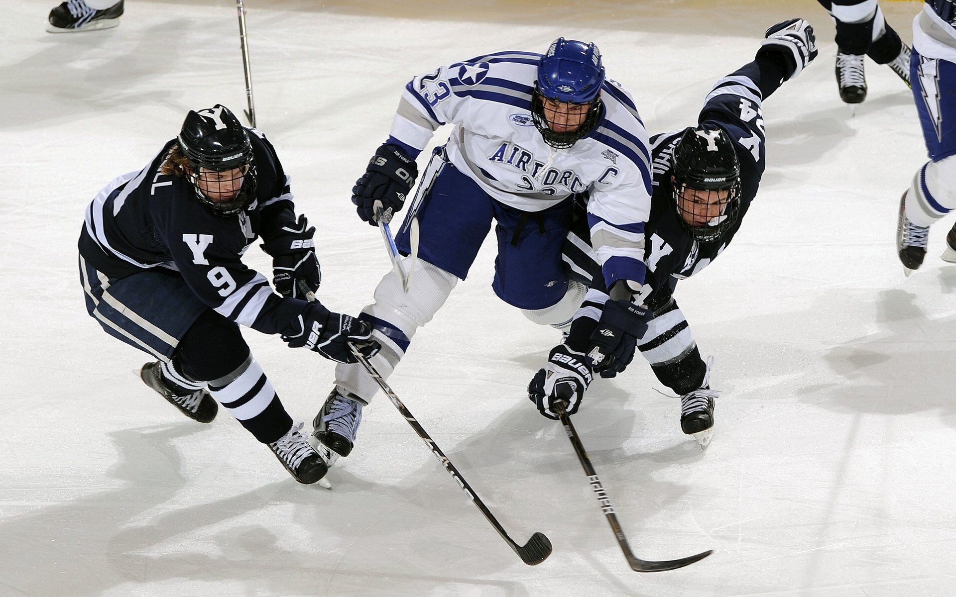 陨石与城邦，当雷霆坠落步行者的逆流之河